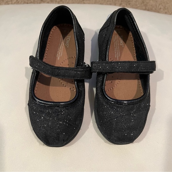 TOMS Mary Jane Toddler Shoes in Black Iridescent Glimmer - Picture 1 of 5